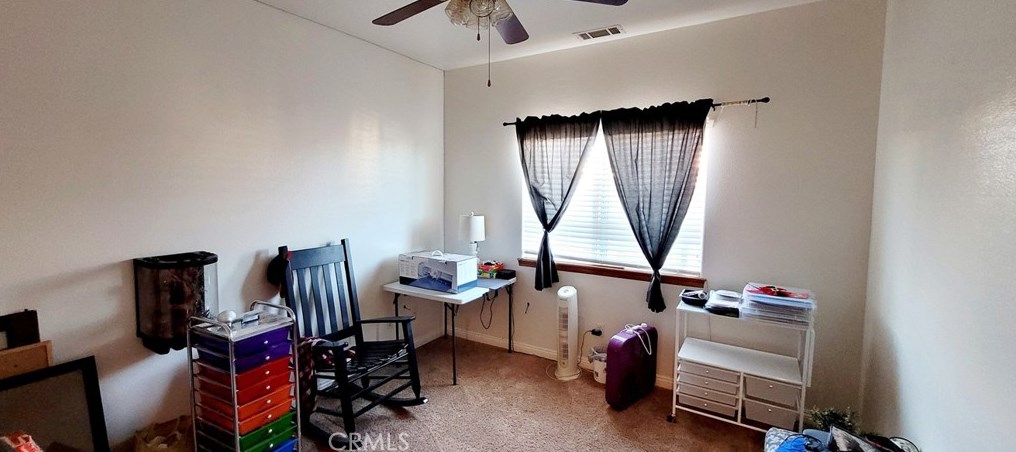 16771 Crockett Ave, Hesperia CA  92345-8818 exterior