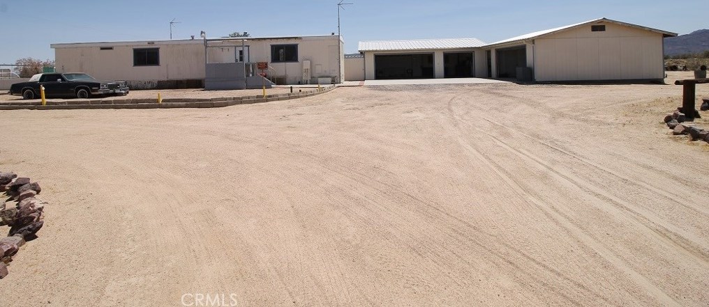 47879 Silver Valley Rd, Newberry Springs CA  92365-9114 exterior