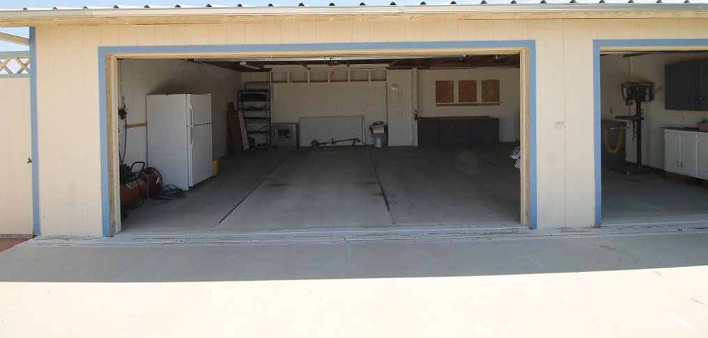 47879 Silver Valley Rd, Newberry Springs CA  92365-9114 exterior