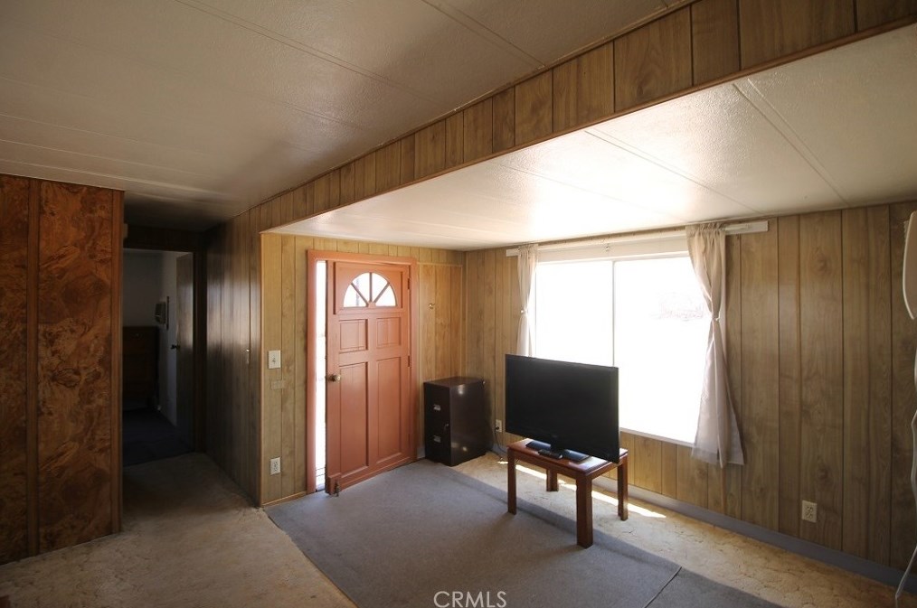 47879 Silver Valley Rd, Newberry Springs CA  92365-9114 exterior
