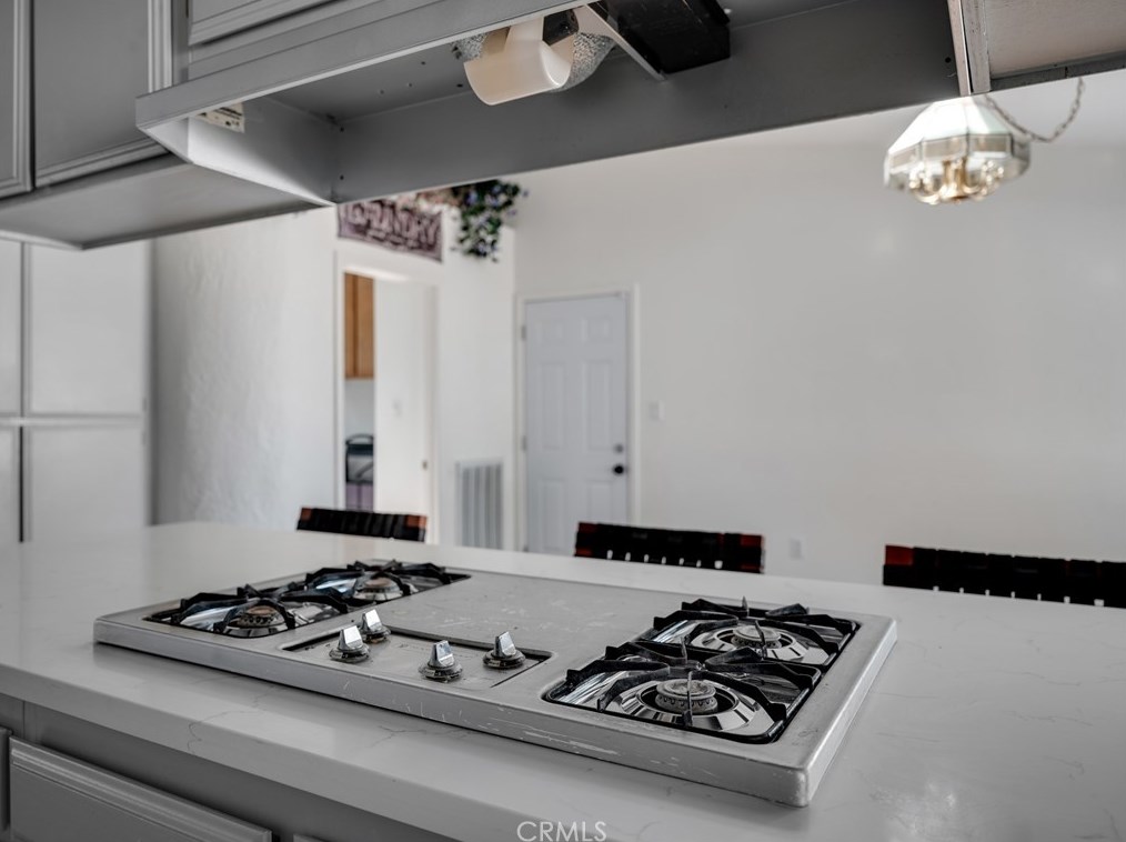 14795 Apple Valley Rd, Apple Valley CA  92307-5105 exterior