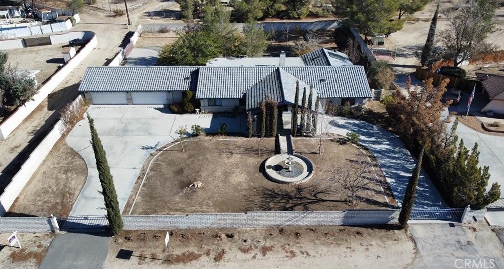 14795 Apple Valley Rd, Apple Valley CA  92307-5105 exterior