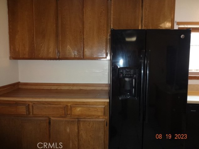 2030 Garnet Ave, Barstow CA  92311-4761 exterior