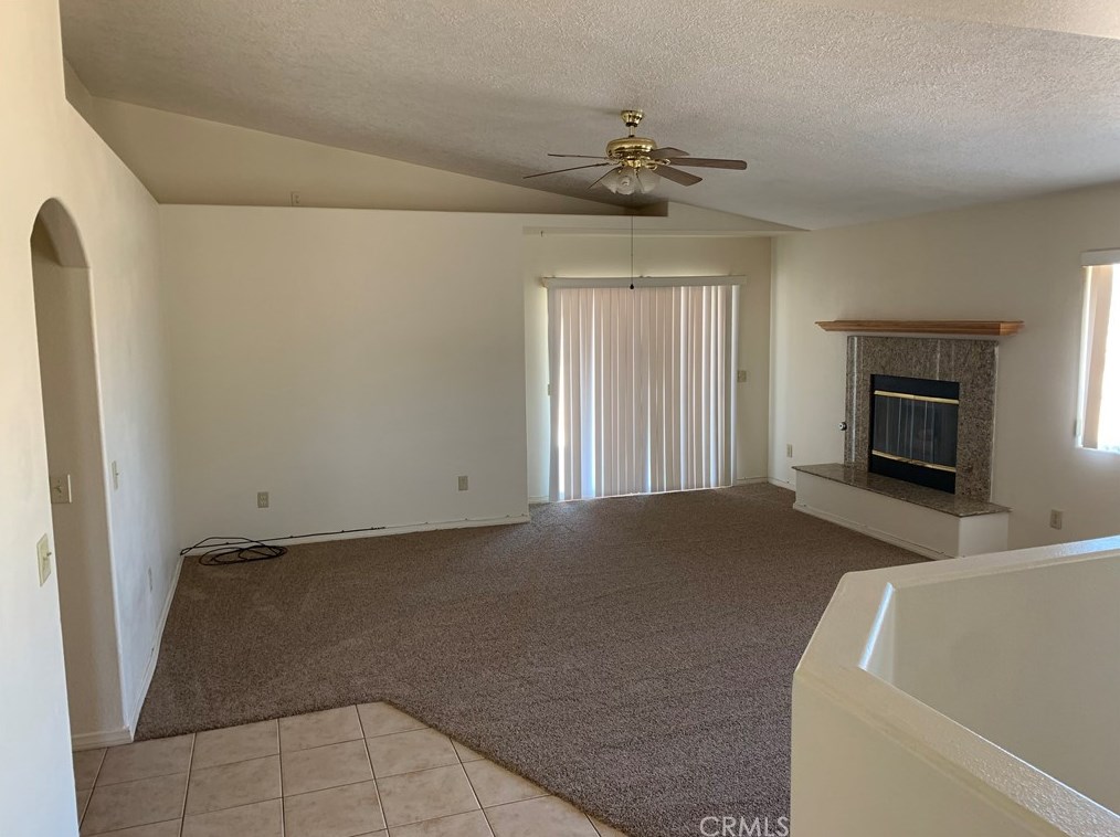 12848 Pawnee Rd, Apple Valley CA  92308-7237 exterior