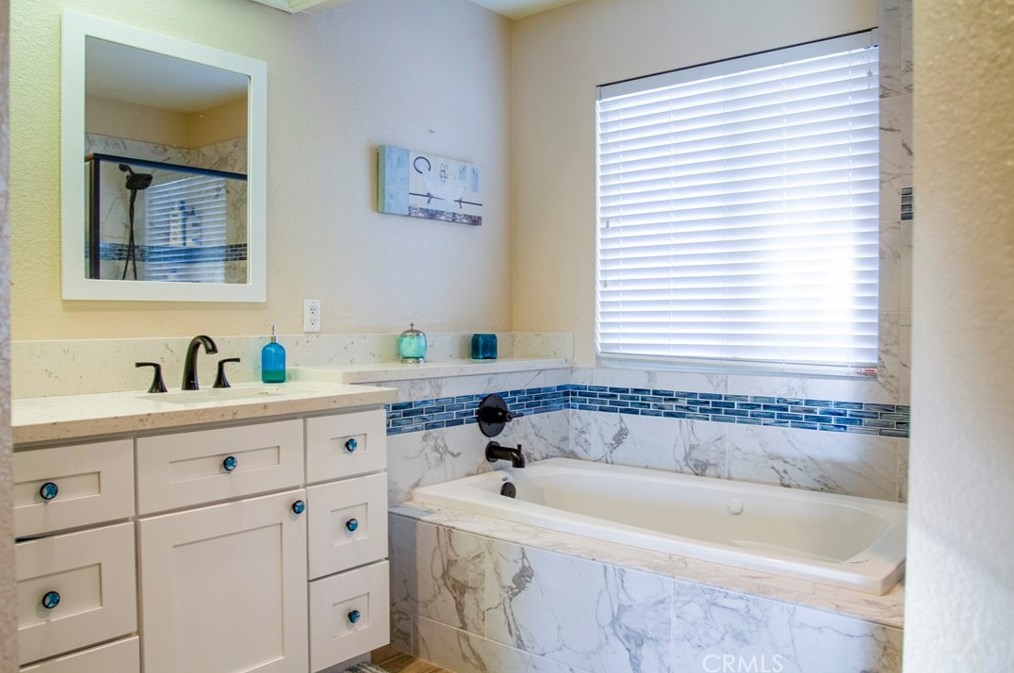 20187 Ochoa Rd, Apple Valley CA  92307-5638 exterior