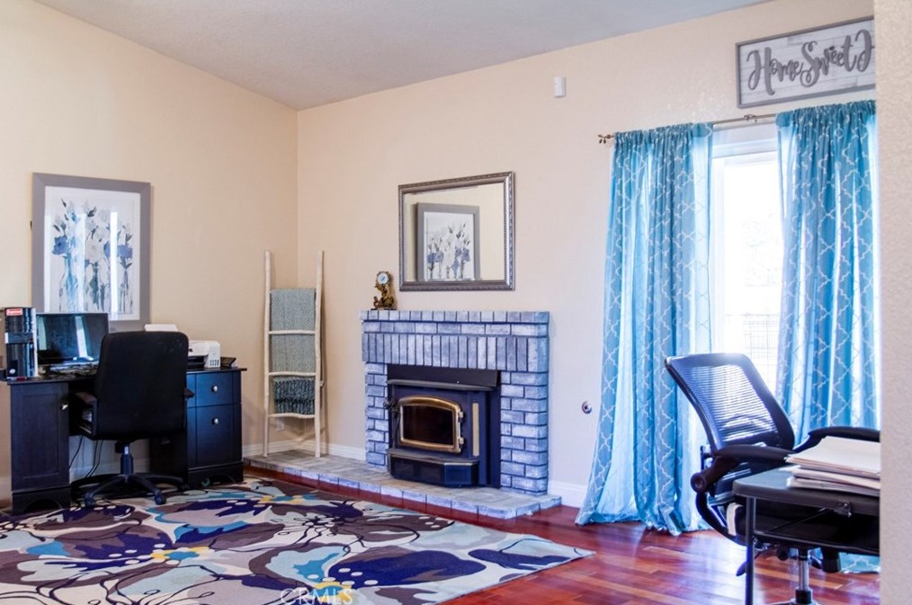 20187 Ochoa Rd, Apple Valley CA  92307-5638 exterior