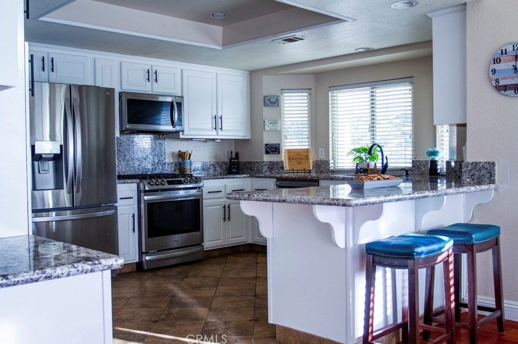 20187 Ochoa Rd, Apple Valley CA  92307-5638 exterior
