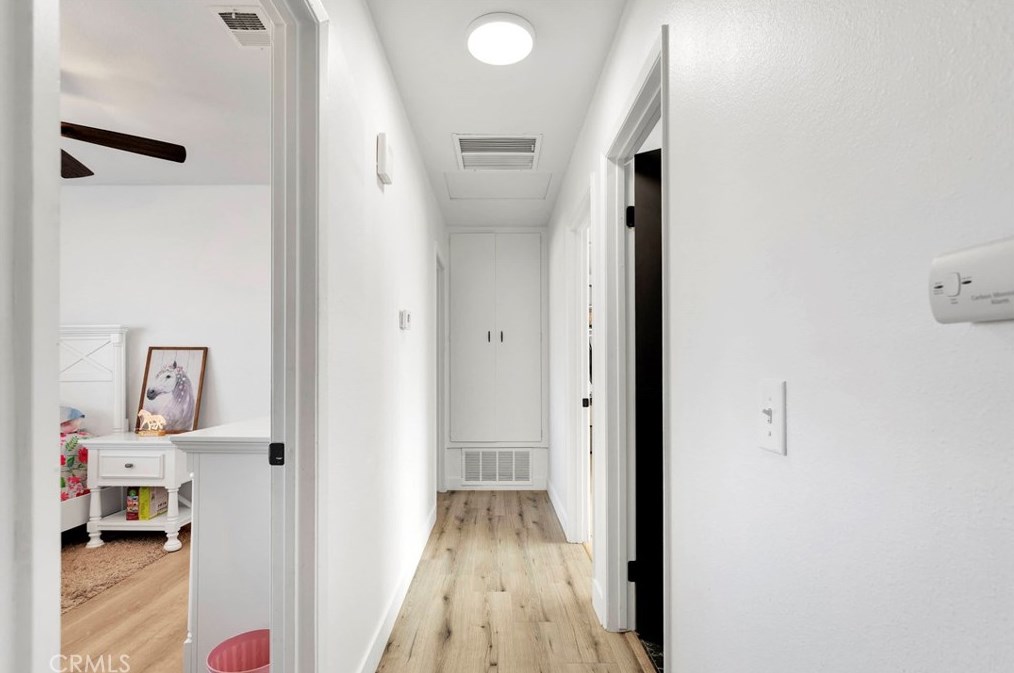 14731 Pawnee Rd, Apple Valley CA  92307-4028 exterior