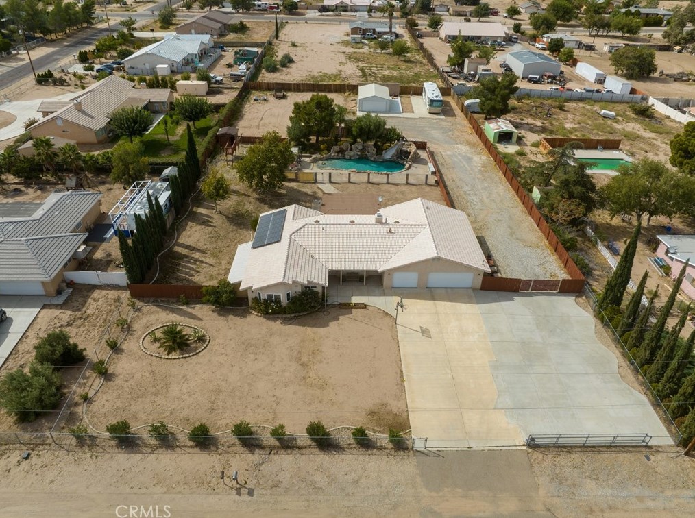 9856 Arroyo Ave, Hesperia CA  92345-2905 exterior