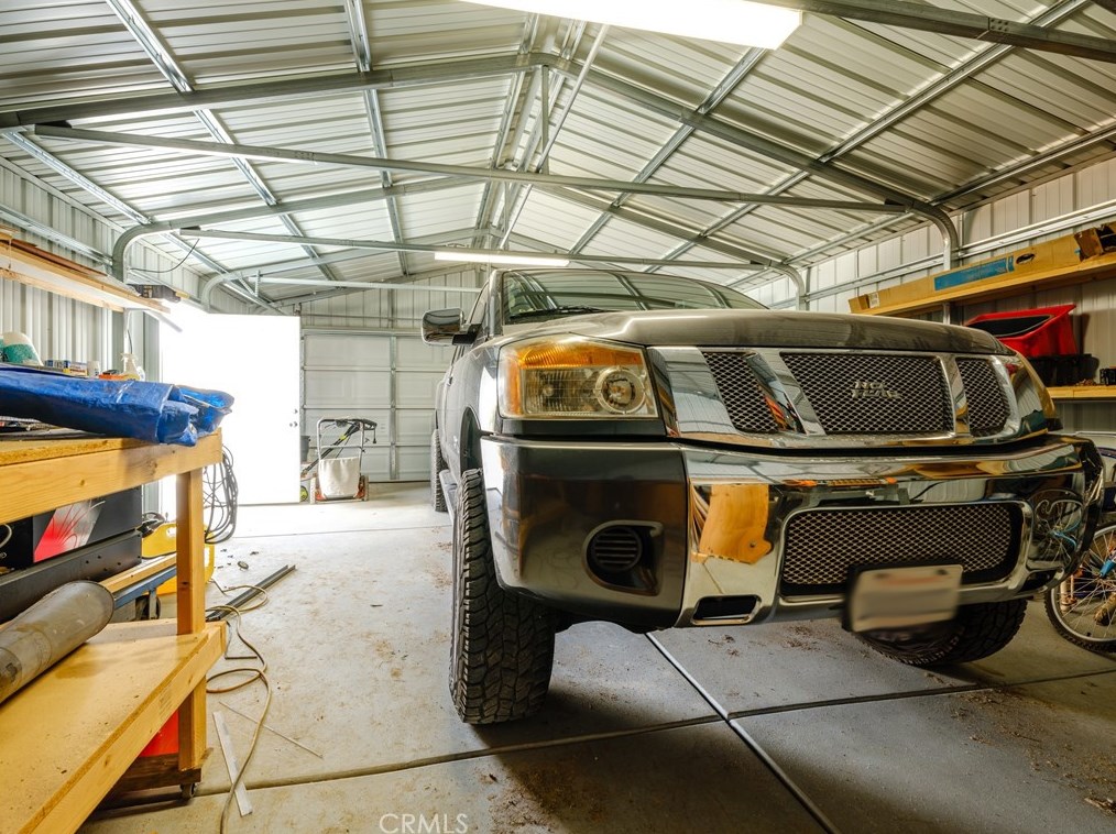 9856 Arroyo Ave, Hesperia CA  92345-2905 exterior