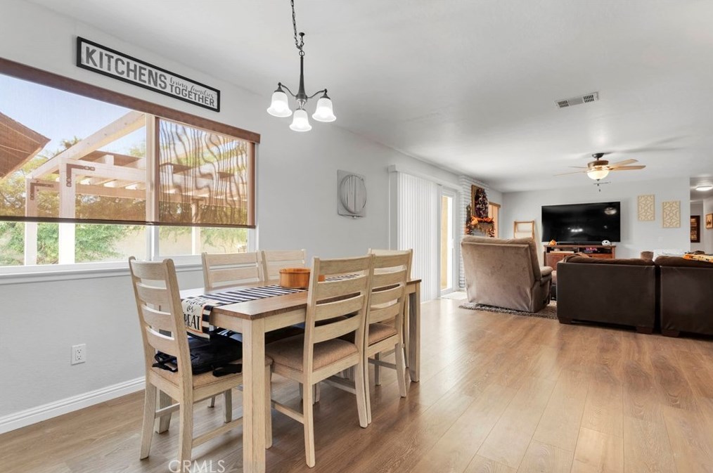 16191 Tude Rd, Apple Valley CA  92307-1248 exterior