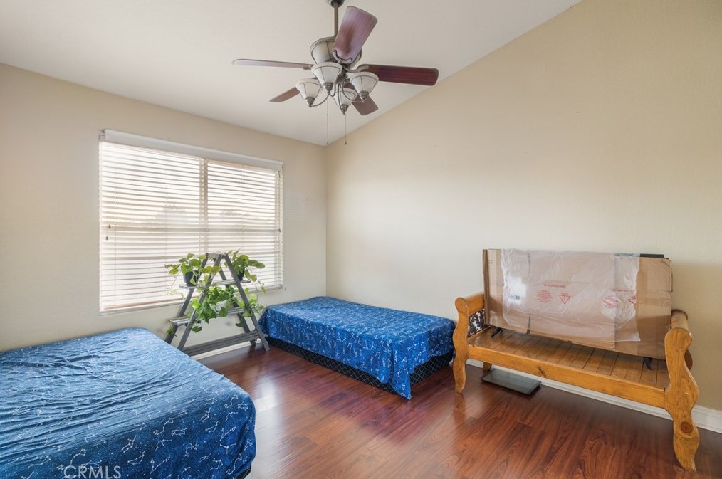 16520 Montauk Rd, Apple Valley CA  92307-1738 exterior