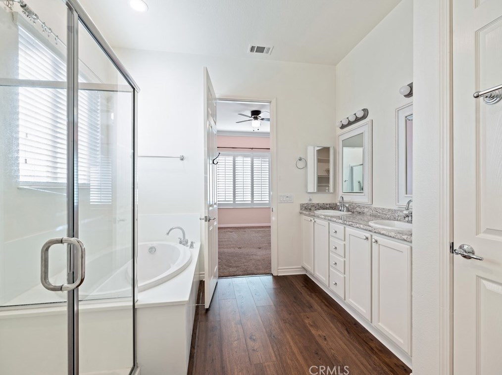 10392 Wilmington Ln, Apple Valley CA  92308-3341 exterior