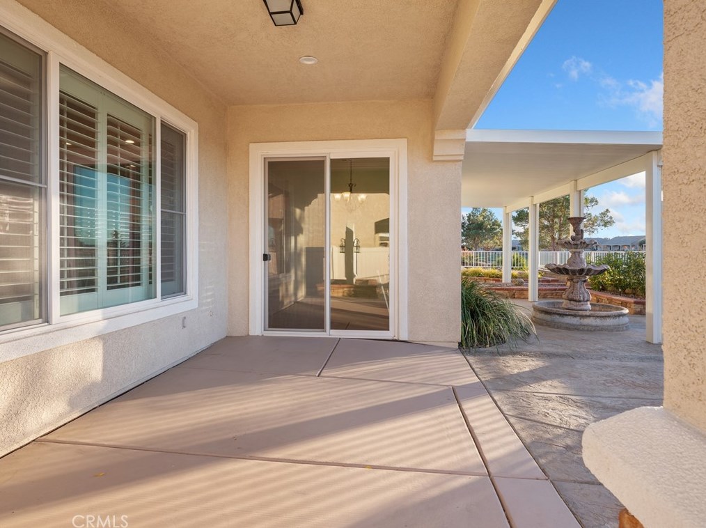 10392 Wilmington Ln, Apple Valley CA  92308-3341 exterior