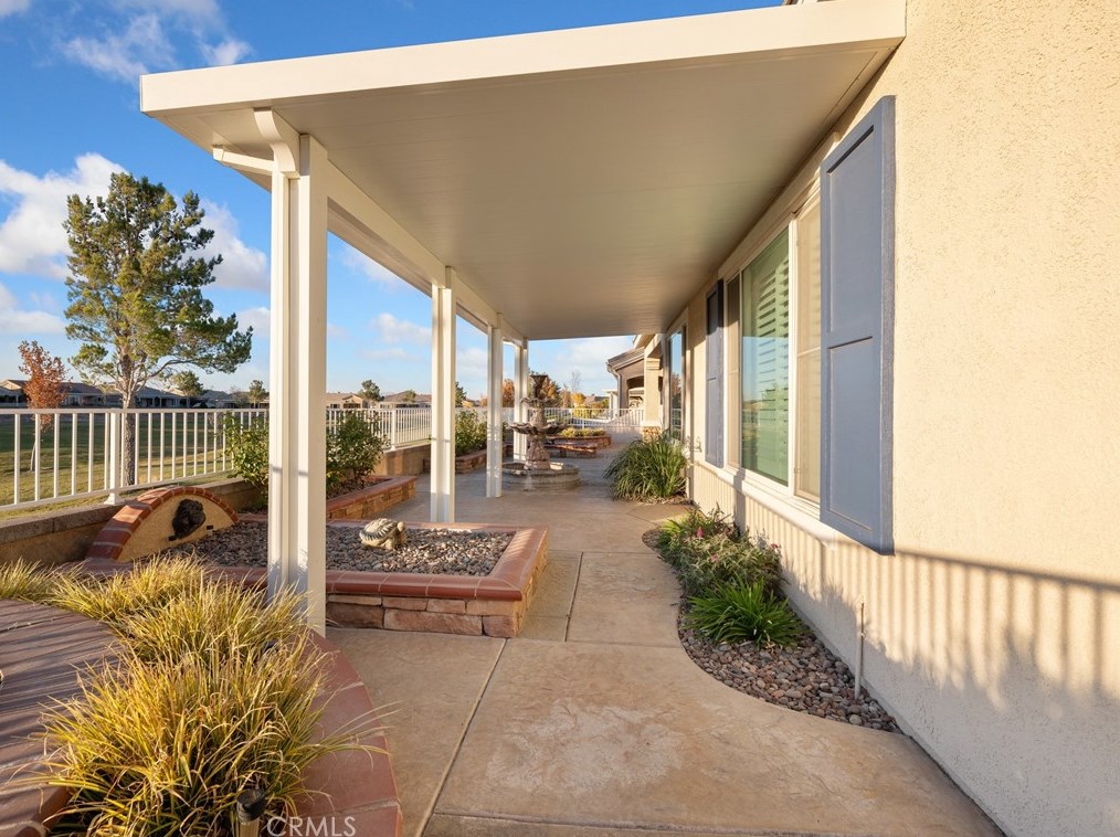 10392 Wilmington Ln, Apple Valley CA  92308-3341 exterior