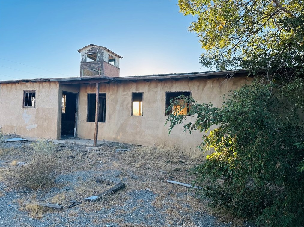 3887 Daisy Ln, Phelan CA  92371-6719 exterior