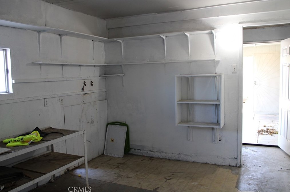 830 Candlelight St, Barstow CA  92311-5311 exterior