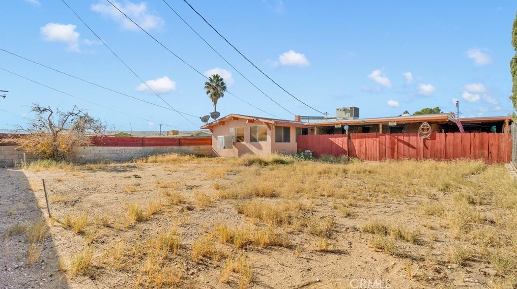 711 Agnes Dr, Barstow CA  92311-3107 exterior