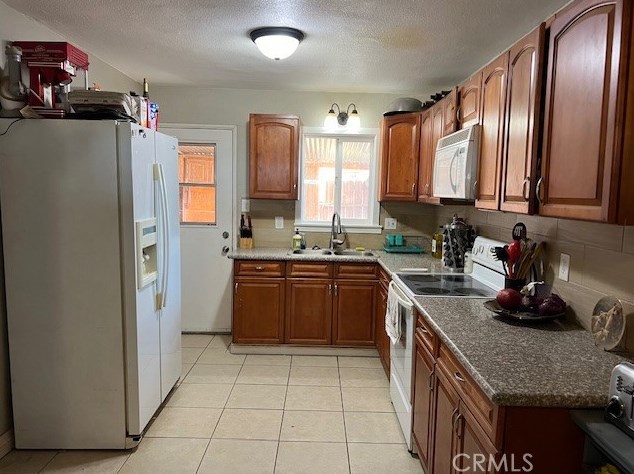 21791 Ocotillo Way, Apple Valley CA  92308-8427 exterior