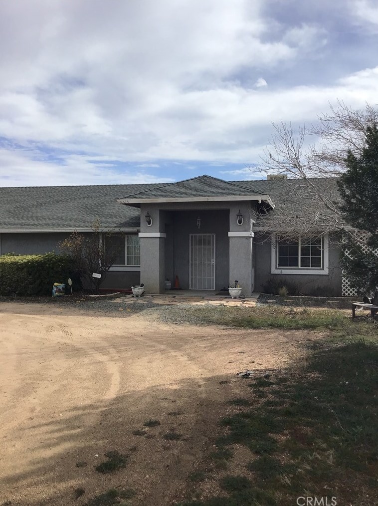 9125 Wilson Ranch Rd, Phelan CA  92371-7308 exterior
