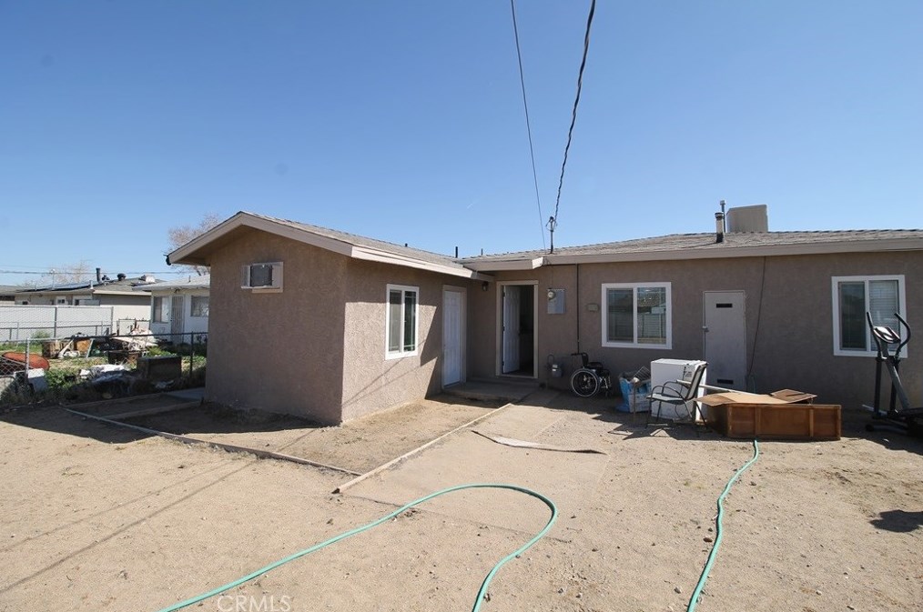 34262 Paris St, Barstow CA  92311-3519 exterior