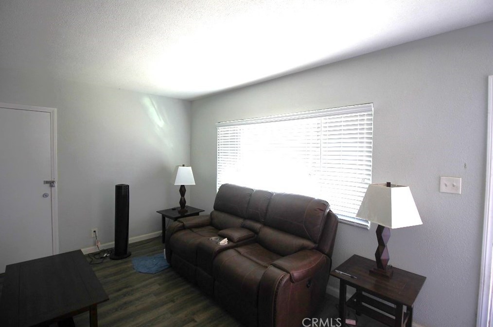 34262 Paris St, Barstow CA  92311-3519 exterior