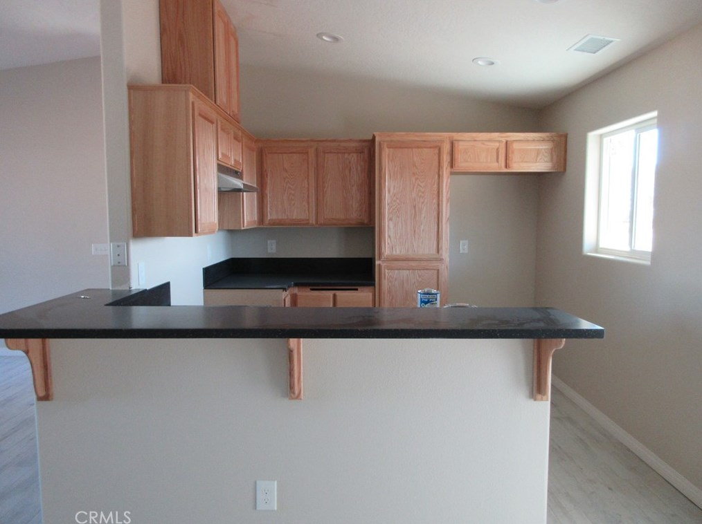 15729 Sago Rd, Apple Valley CA  92307-2811 exterior