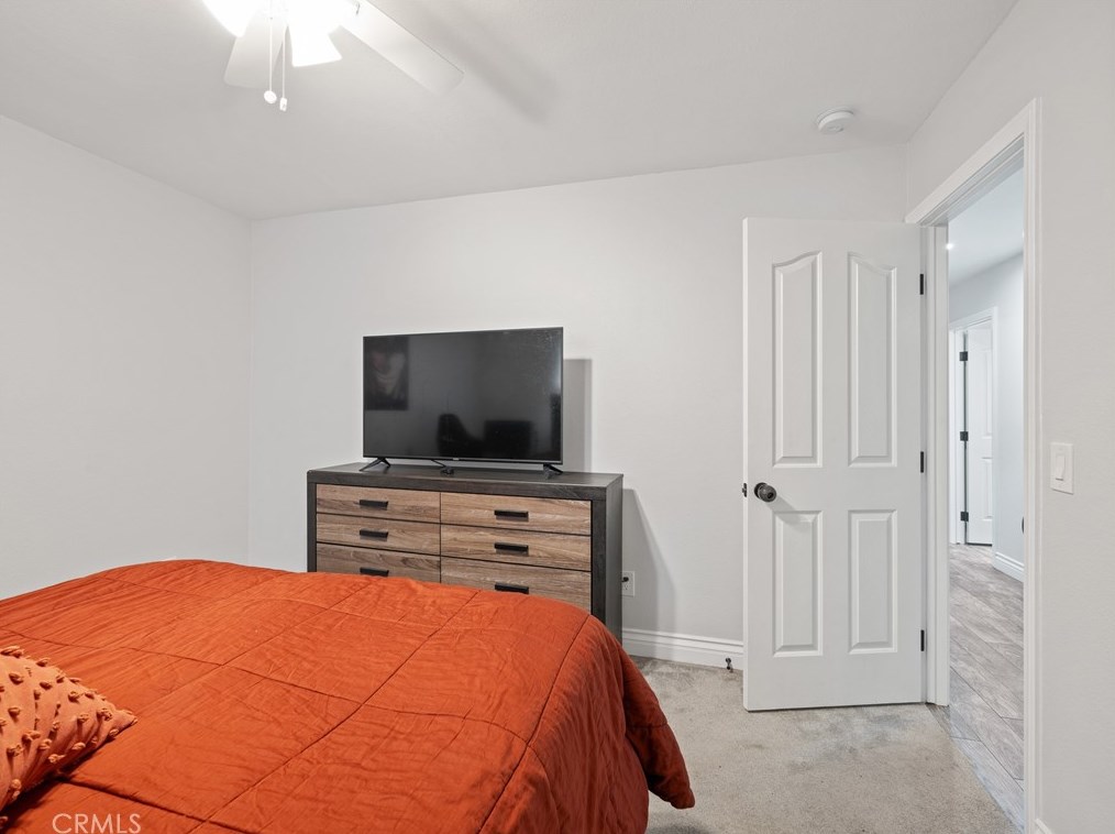 12520 Highline Dr, Apple Valley CA  92308-5046 exterior