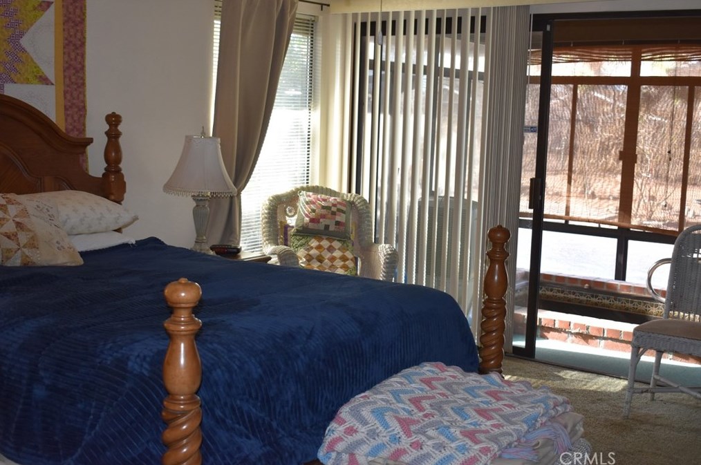 13434 Tioga Rd, Apple Valley CA  92308-6372 exterior