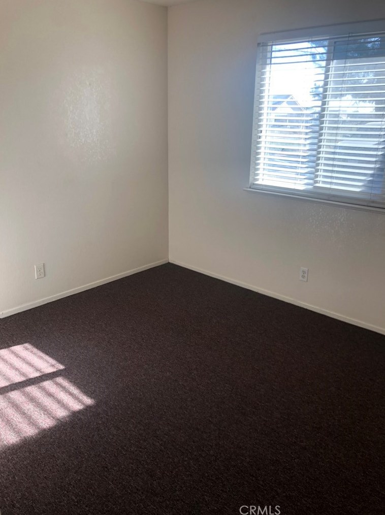 16454 Olive St, Hesperia CA  92345-9714 exterior