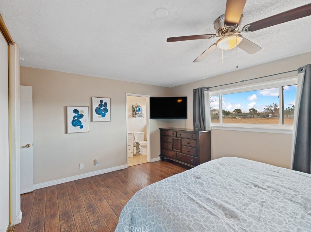 14777 Erie Rd, Apple Valley CA  92307-3515 exterior