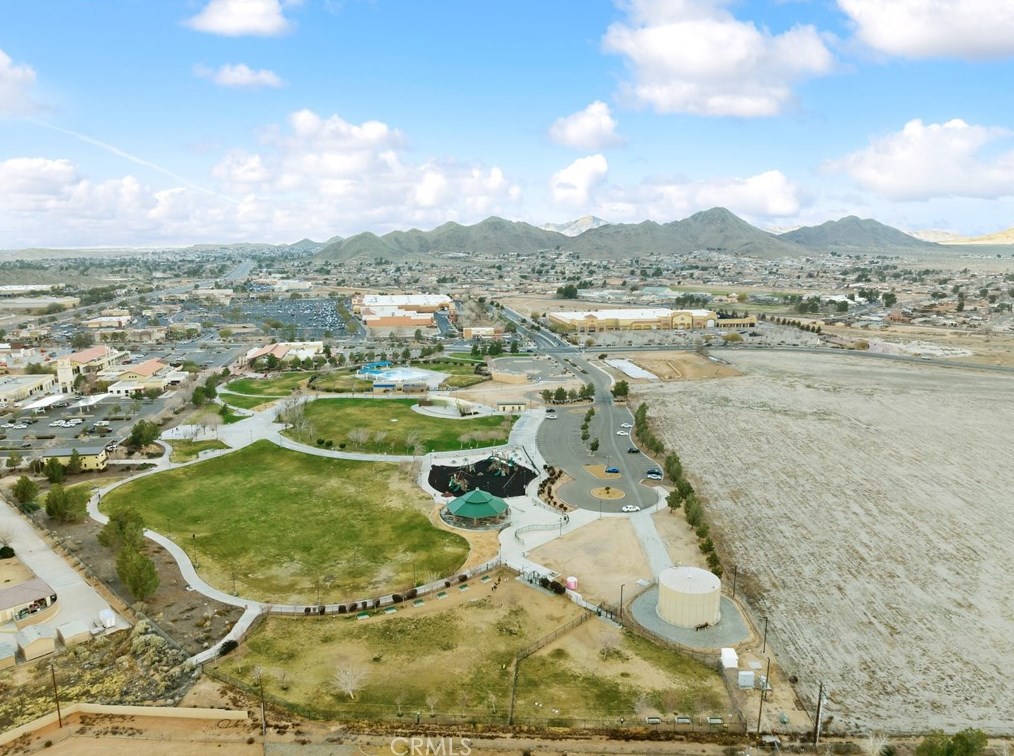 14777 Erie Rd, Apple Valley CA  92307-3515 exterior