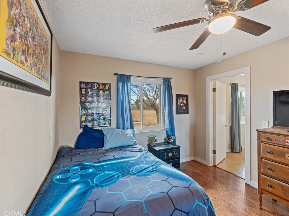 14777 Erie Rd, Apple Valley CA  92307-3515 exterior