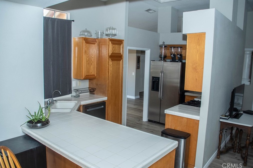 20682 Pahute Rd, Apple Valley CA  92308-6938 exterior