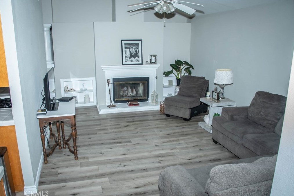 20682 Pahute Rd, Apple Valley CA  92308-6841 exterior