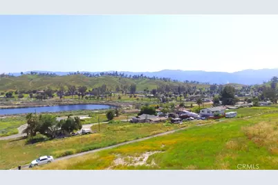 3783304 Turnbull Avenue, Lake Elsinore, CA 92530 - Photo 1