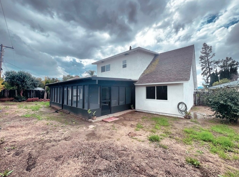 4469 Newby Dr, Riverside CA  92505-2841 exterior