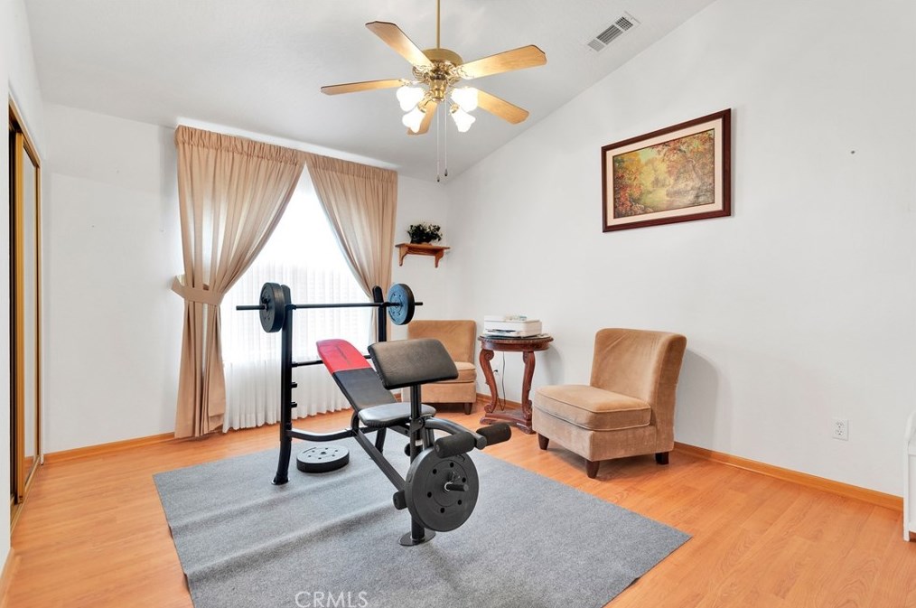 19881 Eyota Rd, Apple Valley CA  92308-4560 exterior