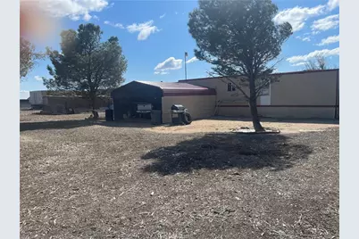 975 Calle De Amistad Road, Adelanto, CA 92301 - Photo 5