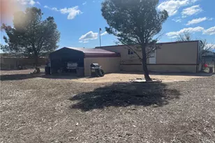 975 Calle De Amistad Rd, Adelanto, CA 92301 - Photo 1