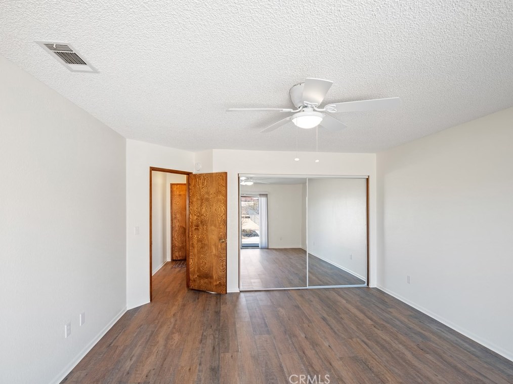 16975 Ouray Rd, Apple Valley CA  92307-1118 exterior