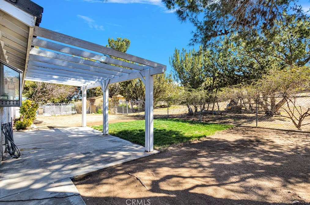 7365 Chase Ave, Hesperia CA  92345-5735 exterior