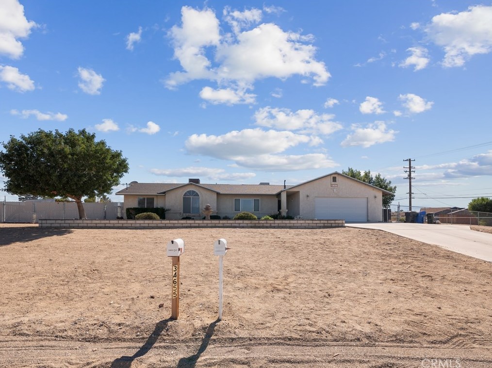 28025 Calico Dr, Barstow CA  92311-4482 exterior