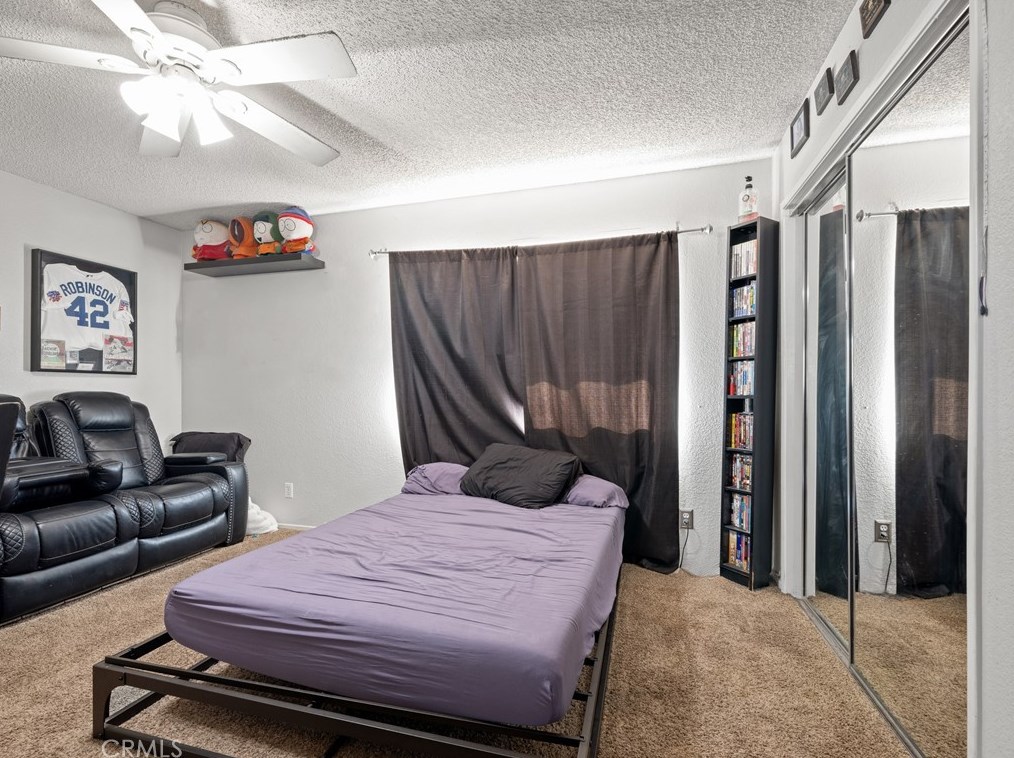 28025 Calico Dr, Barstow CA  92311-4482 exterior