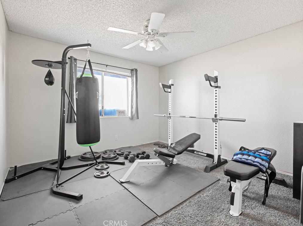 28025 Calico Dr, Barstow CA  92311-4482 exterior