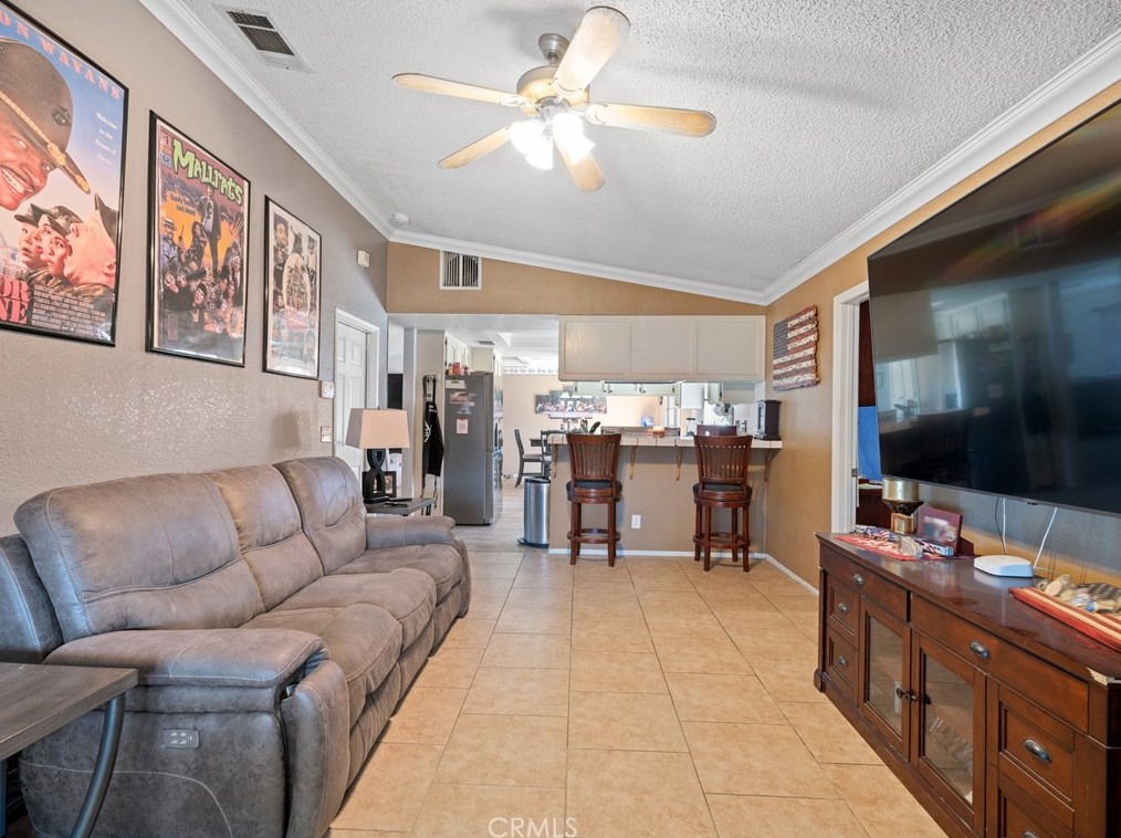 28025 Calico Dr, Barstow CA  92311-4482 exterior