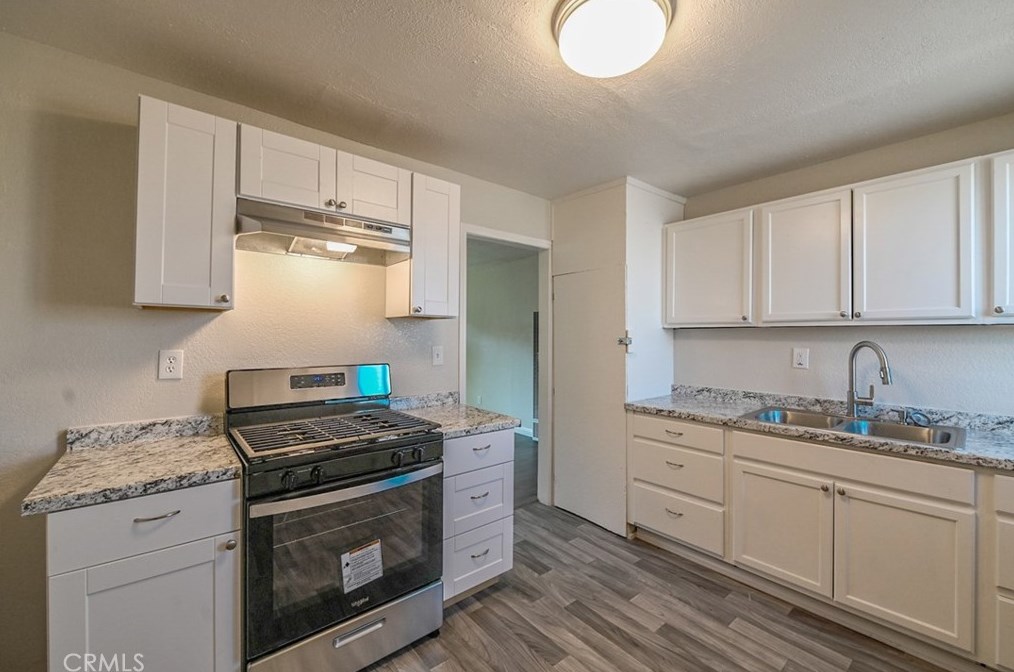 313 Maxine Ave, Barstow CA  92311-3030 exterior