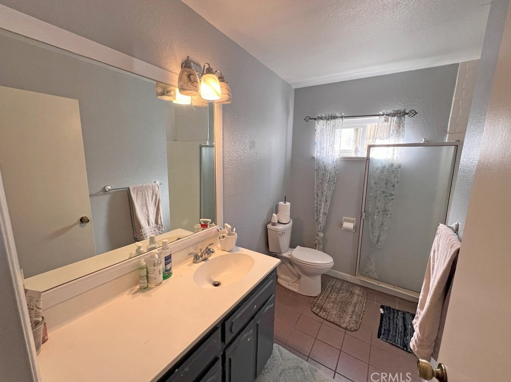 641 Candlelight St, Barstow CA  92311-5312 exterior