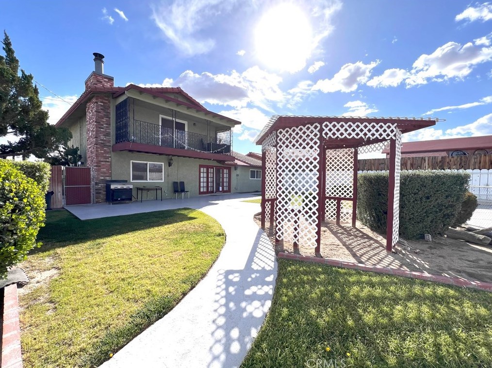 641 Candlelight St, Barstow CA  92311-5312 exterior