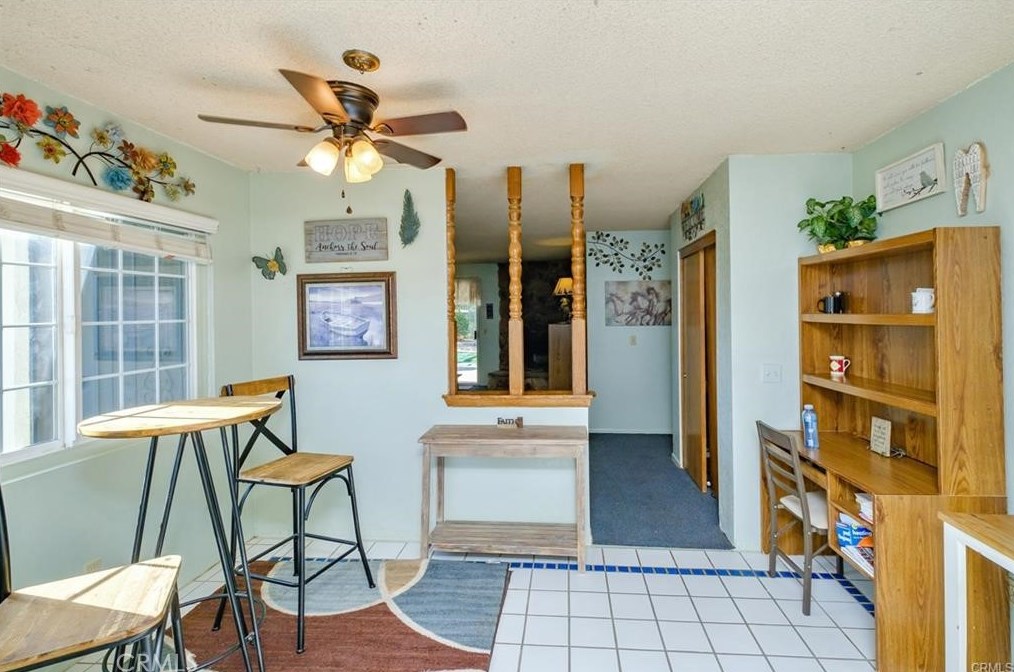 20236 Nowata Rd, Apple Valley CA  92307-5634 exterior